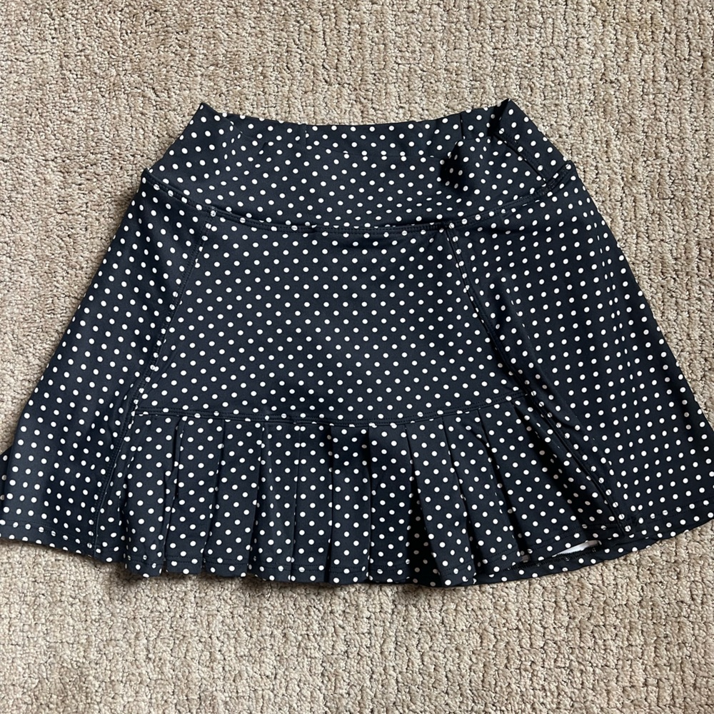 Polka Dot Pleated Athletic Pickleball Skirt - Black and White